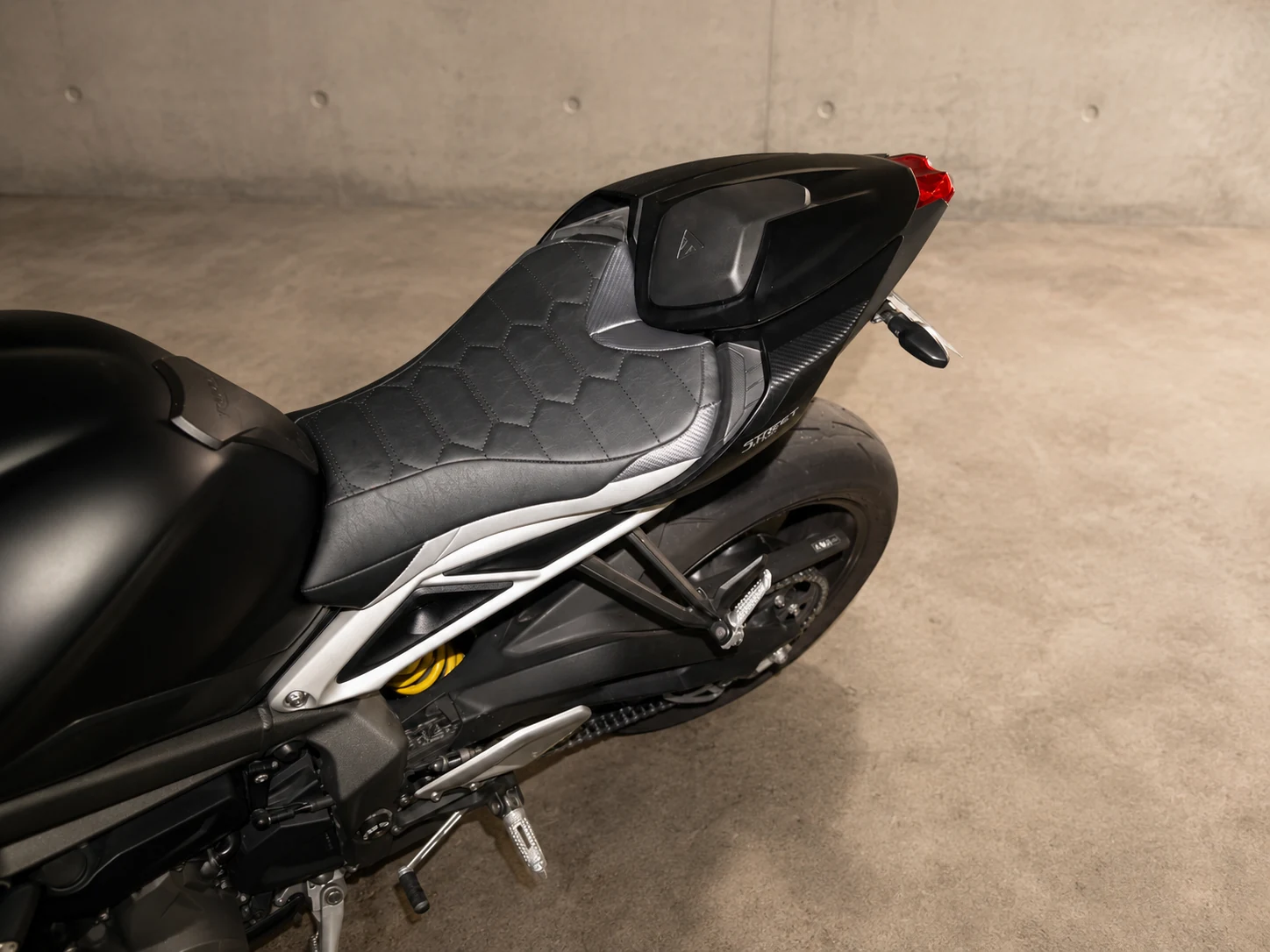 Selle de moto personnalisée
